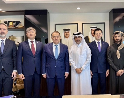 TIF President Met Qatar Fund for Development Senior Management