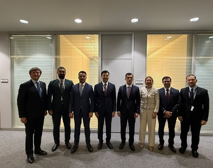 TIF Leadership Met with Baku Stock Exchange