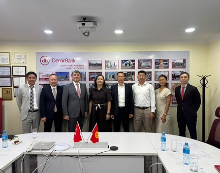 TIF Chief Investment Officer Met with Senior Management of Demirbank