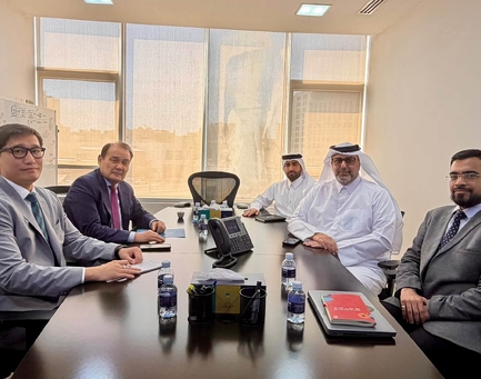 TIF President Meets with Vice President of Qatar Development Bank