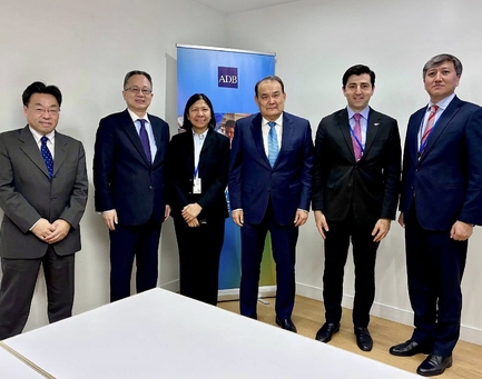 President of the Turkic Investment Fund met the ADB Vice-President